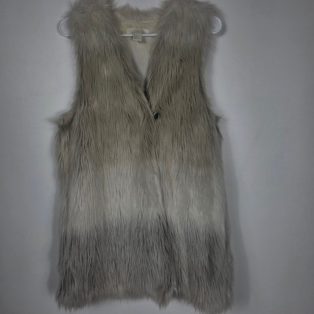 H&M Faux Fur Ombre Vest Women Size S Light Beige Gray Open Front